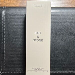 Salt & Stone Santal & Vetiver Hand Cream - Cream